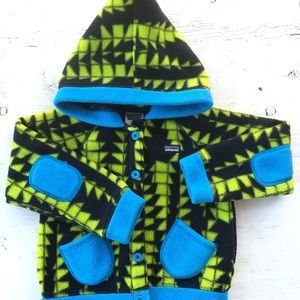 4T swirly top Patagonia button-up fleece